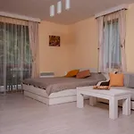 6,smolyan Lakes Apartment *