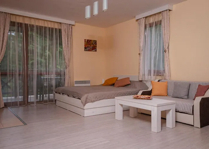 6,smolyan Lakes Apartment *